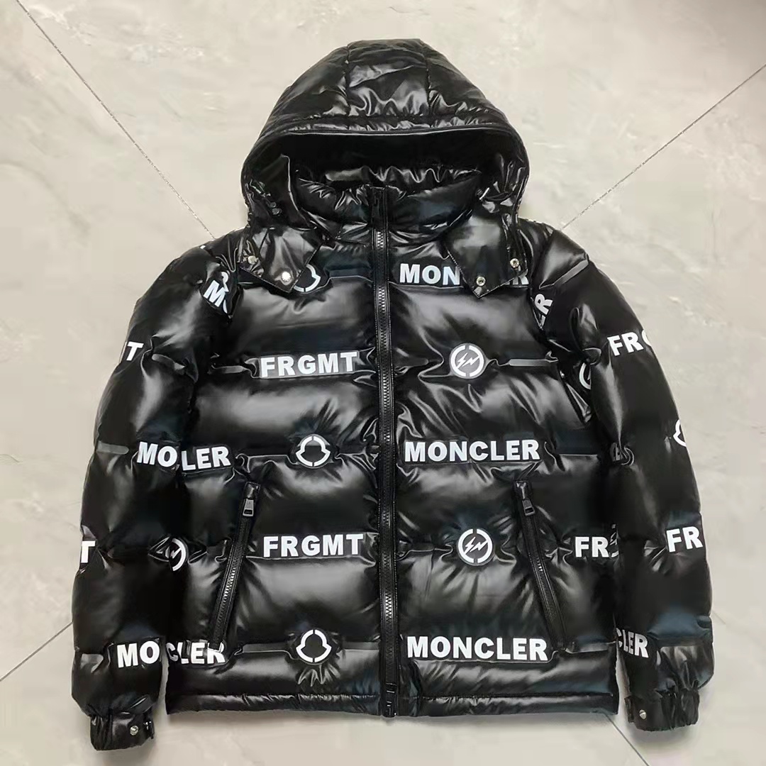 【モンクレール MONCLER】秋冬　ダウンジャケット